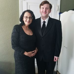 Meet your Posher, Sharon